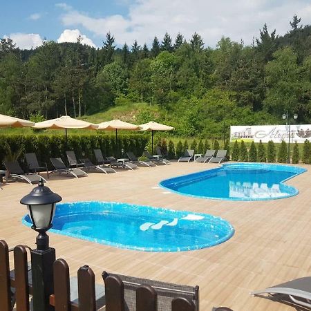 Hotel Alegra ヴェリングラード エクステリア 写真