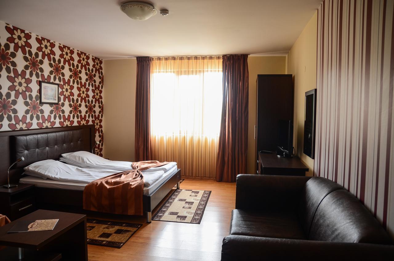 Hotel Alegra ヴェリングラード エクステリア 写真