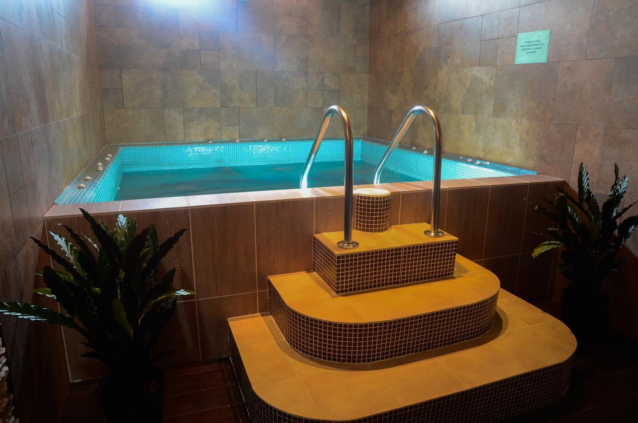 Hotel Alegra ヴェリングラード エクステリア 写真