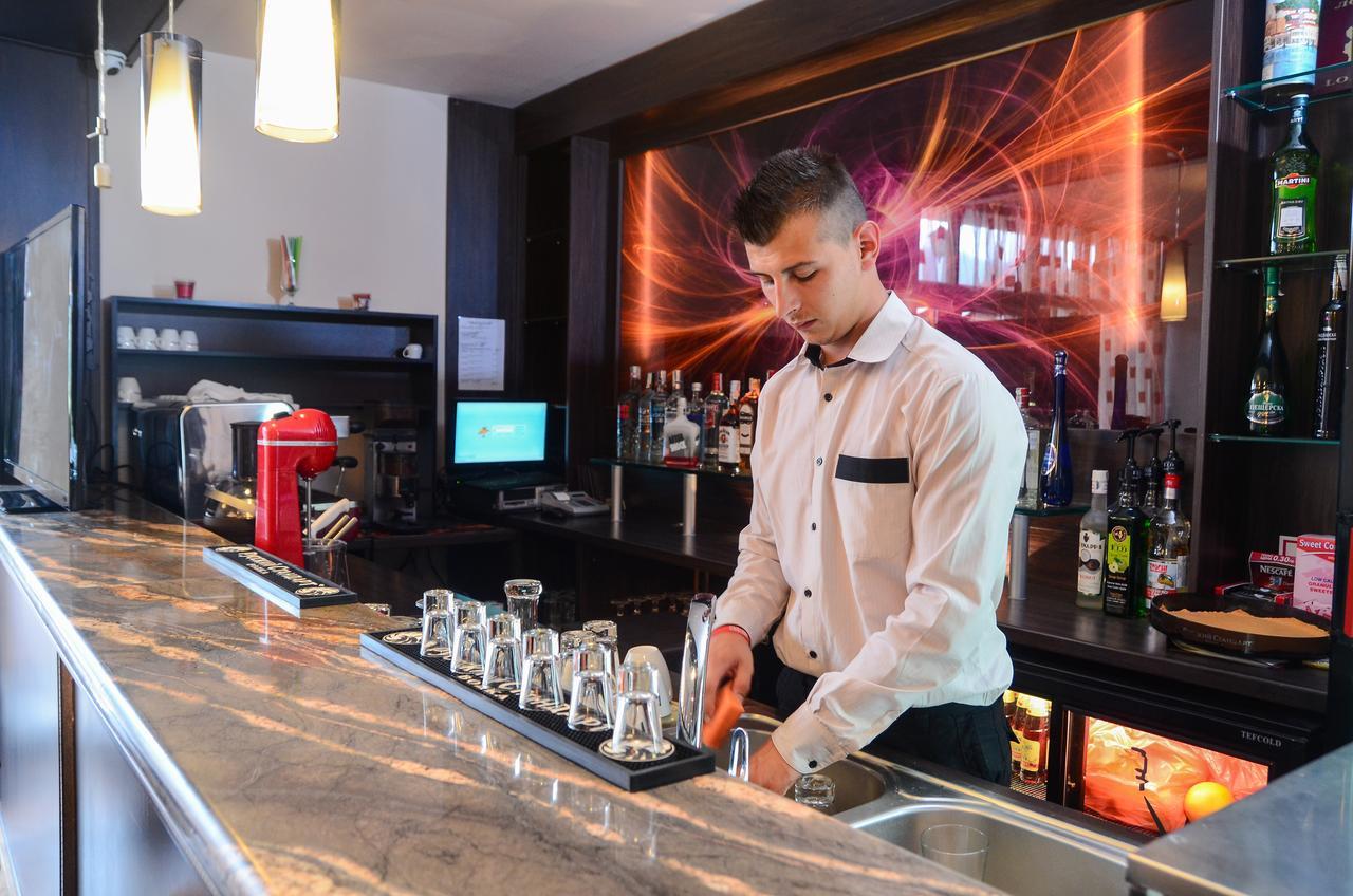 Hotel Alegra ヴェリングラード エクステリア 写真