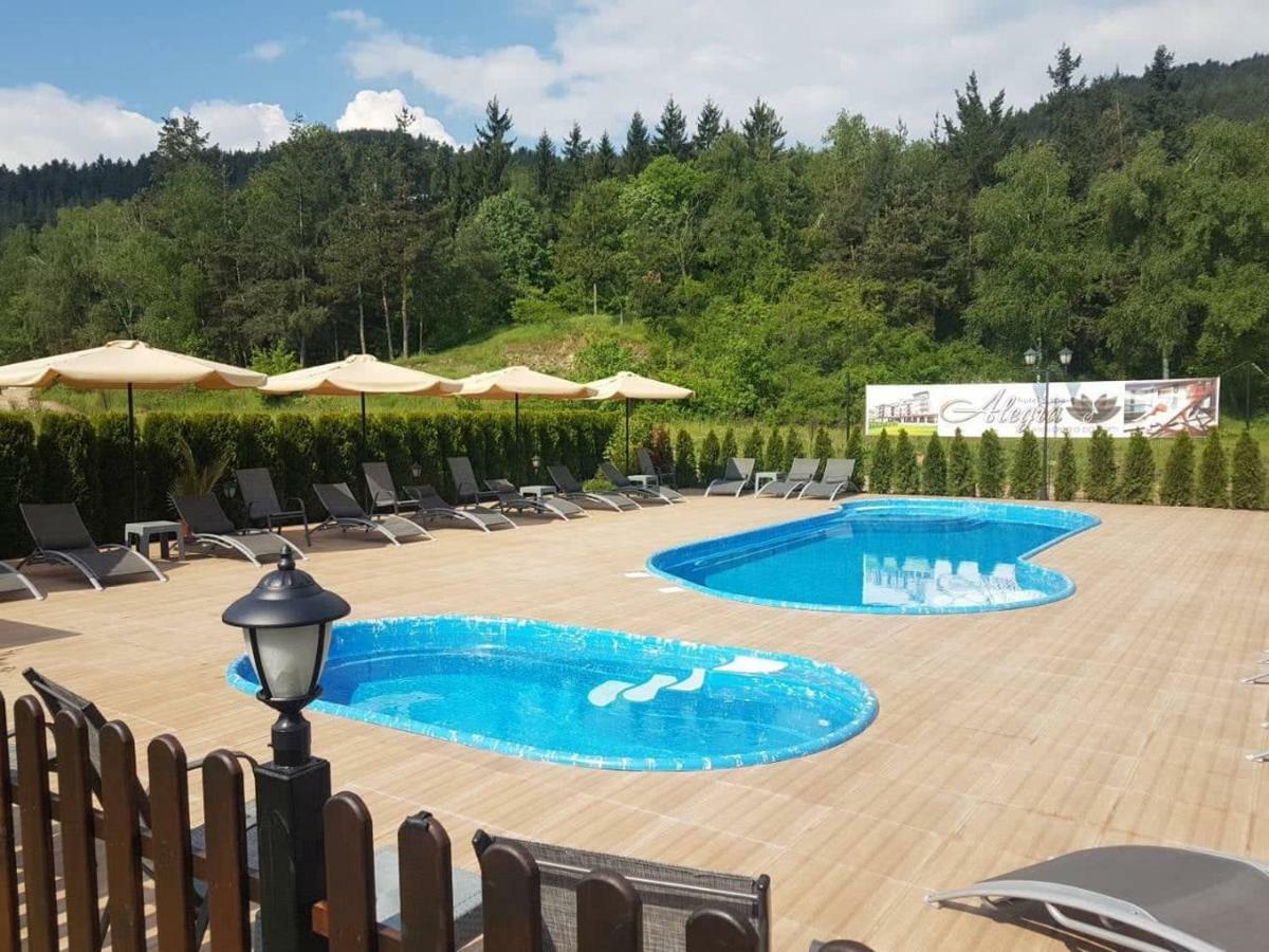 Hotel Alegra ヴェリングラード エクステリア 写真